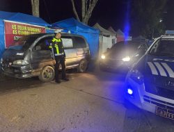 Sat Lantas Polres Mamasa Gelar Patroli Blue Light untuk Jaga Keamanan dan Ketertiban Pada Malam Hari