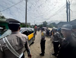 Sat Samapta Polres Mamasa Laksanakan Patroli Jalan Kaki Untuk Jaga Kamtibmas di Wilayah Hukum Polres Mamasa