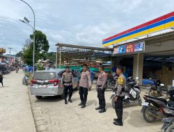 Sat Samapta Polres Mamasa Laksanakan Patroli Jalan Kaki Guna Jaga Kamtibmas Aman di Wilkum Polres Mamasa