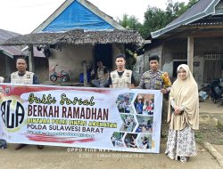 Bintara Polri Lintas Angkatan Sulbar Bagikan Sembako Berkah Ramadhan untuk Warga Mamuju