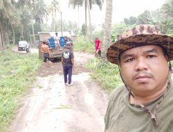 Gotong Royong Dua Desa Sukses Selesaikan Tahap Ke-2 Perbaikan Ujung Jembatan Desa Seppong, Majene